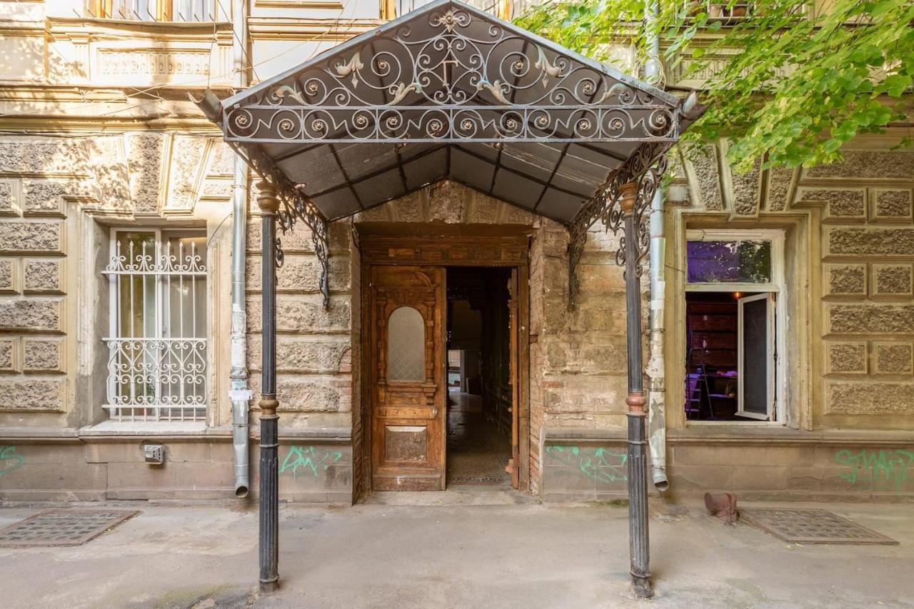 Old Piano Apartment Tiflis Exterior foto